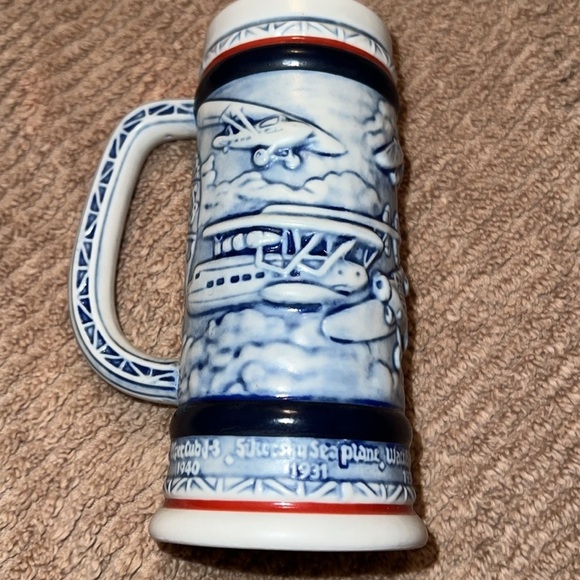 Avon Beer Small Mug Steins set of four (4) - Picture 8 of 14